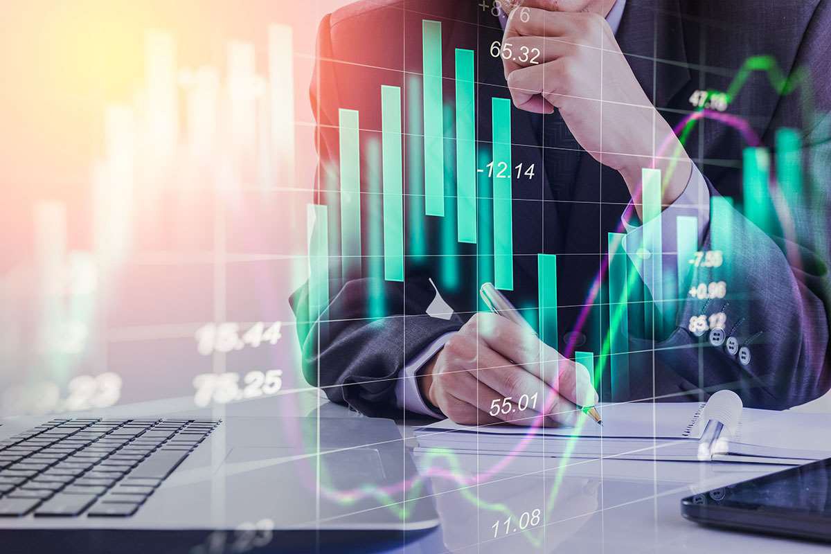 Awesome Oscillator Explained: Signals, Strategies, and Success